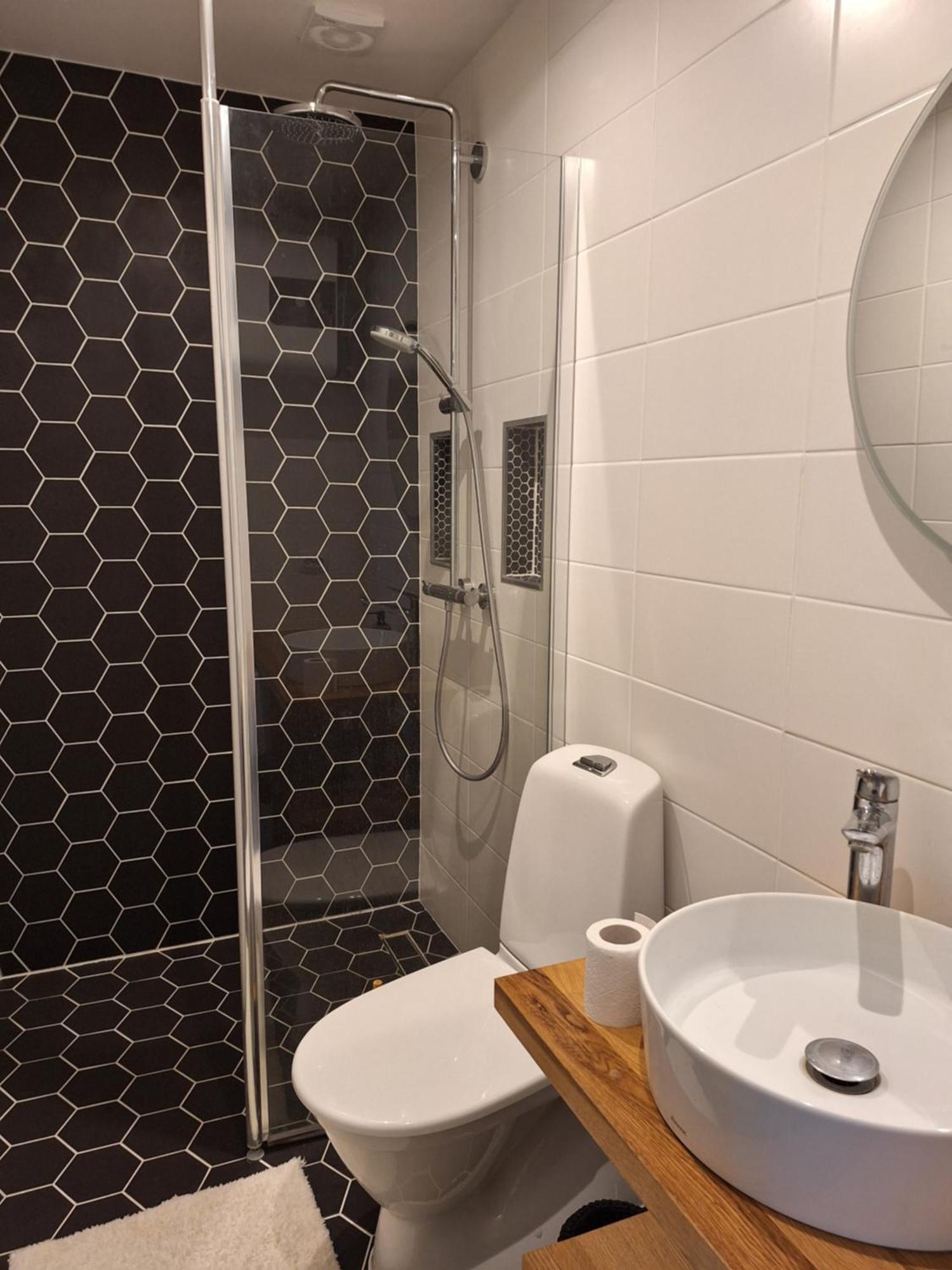 Majutus Rahulikus Piirkonnas Kesklinna Ja Mere Laeheduses Apartment *